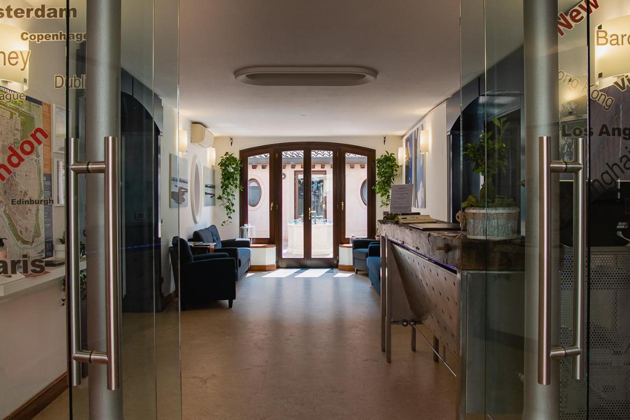 Boutique Rooms 3 0 Ferrara Exterior photo